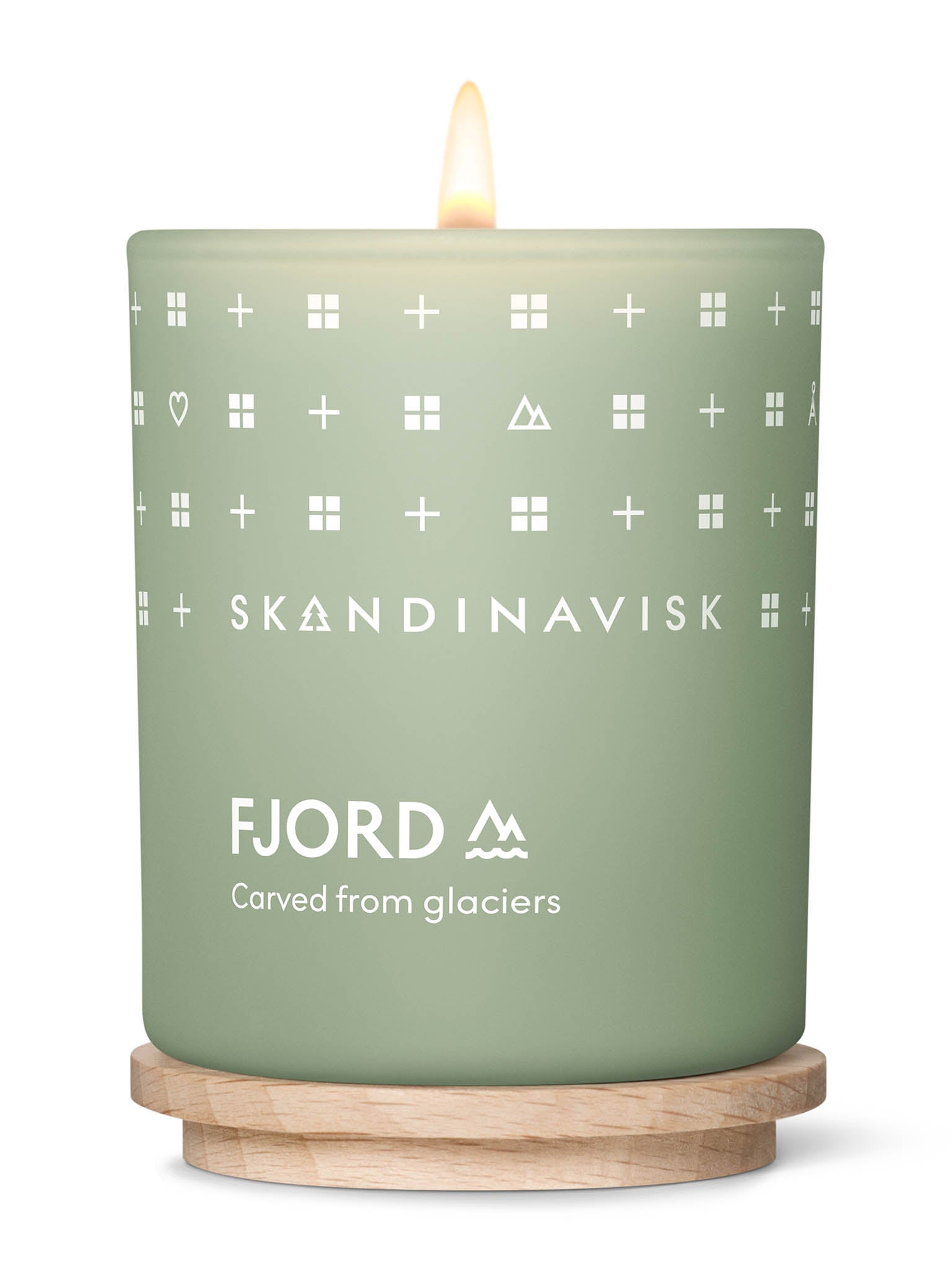 Grønt duftlys i glasskrukke med flamme og trebase; SKANDINAVISK og FJORD-tekst