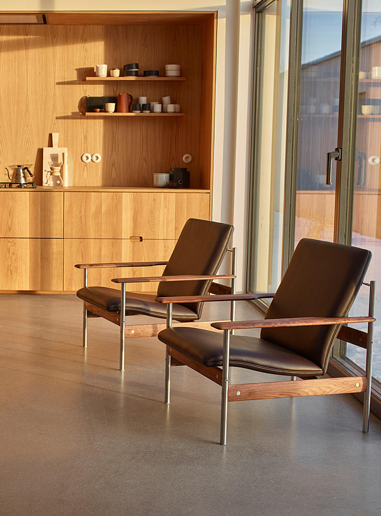 1001 AF Armchair